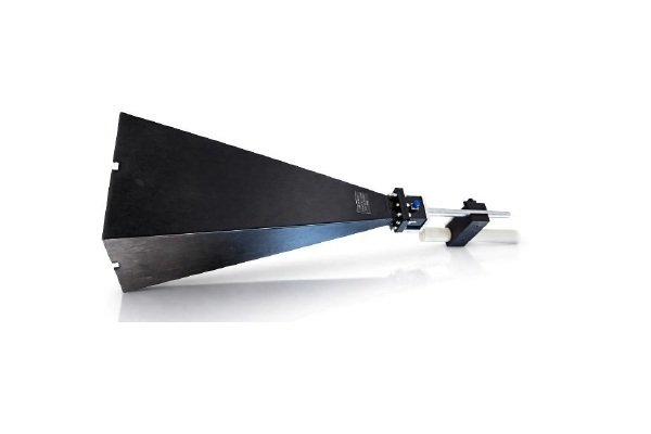 BNN ANSGH1726G Standard Gain Horn Antenna (1.7-2.6 GHz)